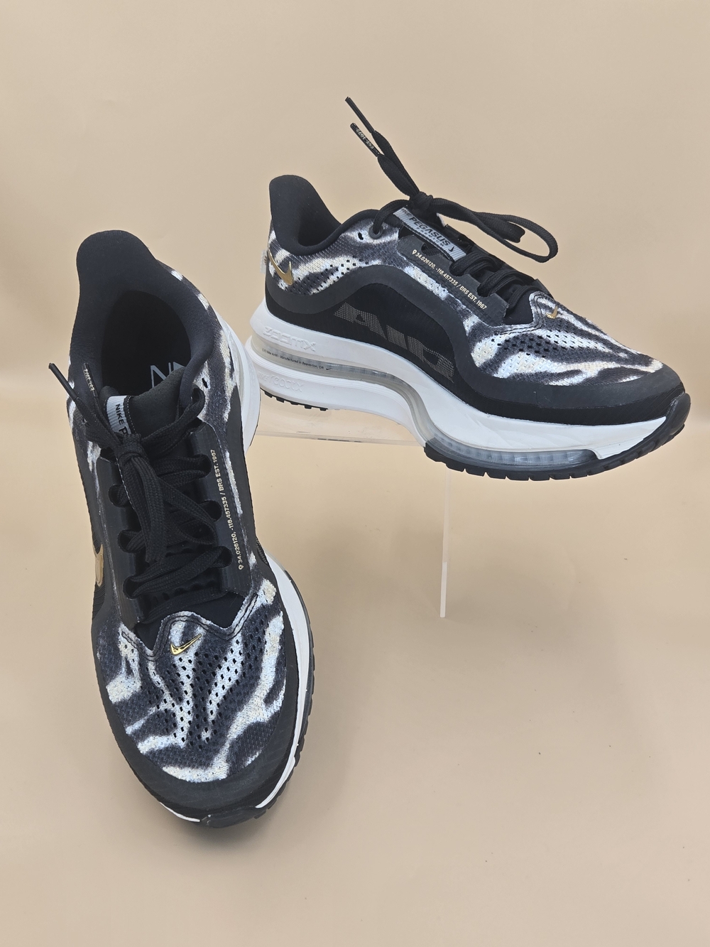 Nike Pegusas Premium Air Zoom Phantom Women's Running Sneakers Size 8